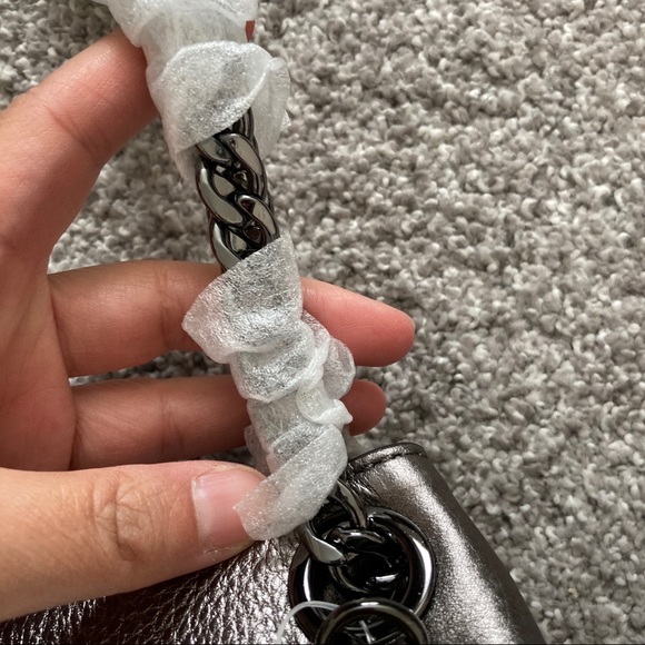 Michael Kors chain shoulder bag crossbody NWT - Picture 3 of 5